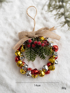 Guirlandes décoratives <span class=keywords><strong>de</strong></span> Noël et décorations créatives <span class=keywords><strong>de</strong></span> fenêtre <span class=keywords><strong>de</strong></span> Noël, porte-cloches pour ajouter une ambiance festive à la maison - Product Image 4