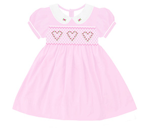 Robe rose smockée à la main pour filles, motif couronne de roses et cœurs, manches bouffantes blanches, robe mignonne de boutique pour tout-petits - Product Image 4