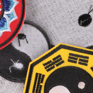 Parches de Tela de Poliéster Bordados a Máquina con Diseño de Tai Chi, <span class=keywords><strong>Ocho</strong></span> <span class=keywords><strong>Trigramas</strong></span> y Yin-Yang para Ropa, Sombreros y Accesorios - Product Image 4