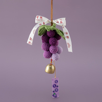 Ornement de voiture en amigurumi fait main en forme de fruit porte-bonheur, cadeau de paix et de joie pour la décoration intérieure