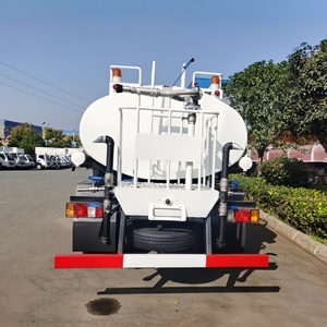 Camión Cisterna de Agua Isuzu 600P 4X2 de 5000 Litros y 5 CBM de Marca Japonesa en Venta - Product Image 6