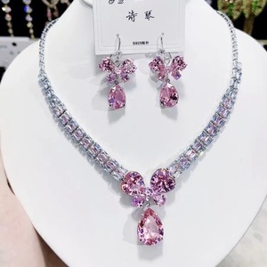 Ensemble de colliers de luxe en zircon à la mode et tendance, ensemble de bijoux pour mariage et banquet, bijoux pour femmes à la mode en gros - Product Image 4