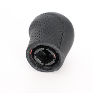 Leather Gear <b>Shift</b> <b>Knob</b> For Nissan Qashqai 6 Speed Manual Transmission Ergonomic Design With Stitched Perforated Cover - Product Image 3