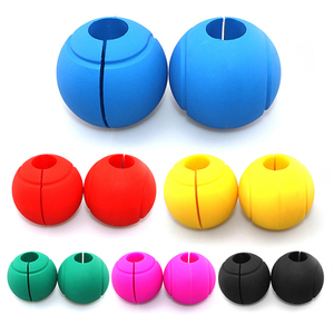 Poignée en silicone épaisse avec logo personnalisé pour la musculation et le fitness - Product Image 4
