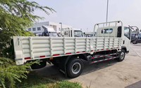 Nouveau camion de bonne qualité Petit camion Camion 10 tonnes Sinotruk Howo 4x2 Camion cargo léger