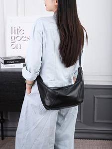 Wholesale Vintage Design Lady Shoulder <b>Bag</b> Luxury Genuine Cowhide Leather Handbag Fashion <b>Large</b> Capacity Crossbody <b>Bag</b> <b>for</b> <b>Women</b> - Product Image 3