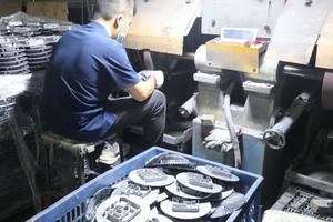 Solution de moulage par injection OEM ODM pour pièces personnalisées en aluminium et en zinc - Product Image 4