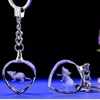 Pas cher en gros k9 LED cristal coeur porte-clés personnalisé Laser 3d Images cristal porte-clés pour bébé cadeaux de baptême