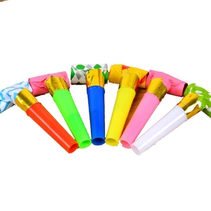 Sifflets en papier à motifs pois mélangés pour fête, trompettes à bulles, sifflets à motifs variés pour célébration d'anniversaire ou fête à thème - Product Image 1