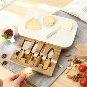 Tabla de cortar para servir queso de madera y mármol de Acacia rectangular de casa natural con juego de cuchillos y cajón - Product Image 3