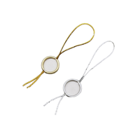 Nouvelles étiquettes suspendues en corde élastique or/argent, imprimées numériquement, avec cordon extensible et sceau métallique, design personnalisé pour vêtements
