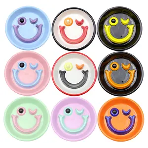 Incense Custom New Design Multi-purpose Home Fragrance Porcelain Round Smile Face Incense Stick Holder Ceramic Bakhoor Plate Tray Burner