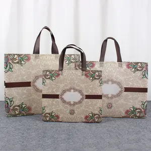 Fashionable promotional luxury traditional Custom Printing ECO Recycle Laminated Gift Handle PP Non Woven stock Bag for shopping