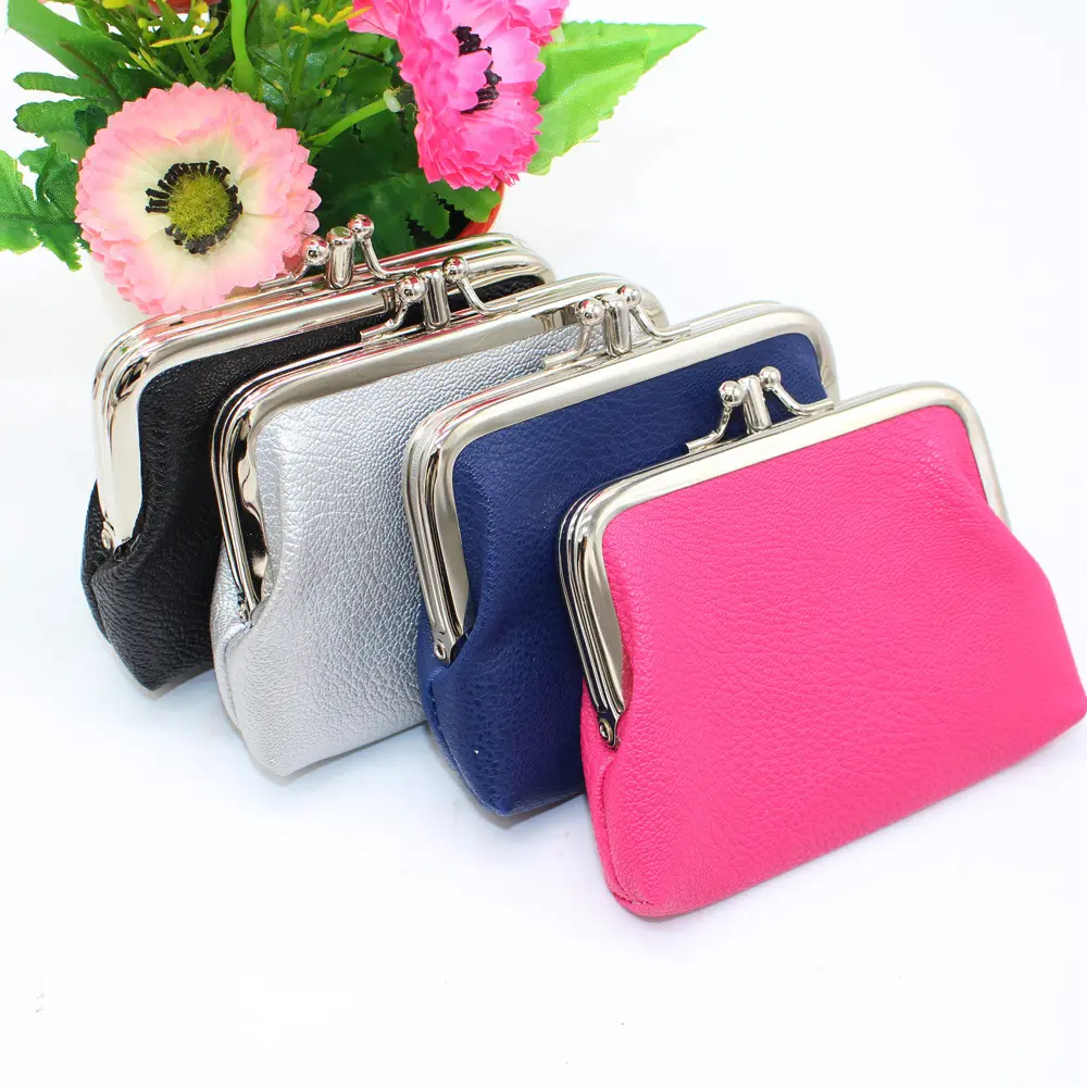 8230358 New Candy Color Damen Short Wallet mit Hasp Small Purse Luxus PU Coin Purse