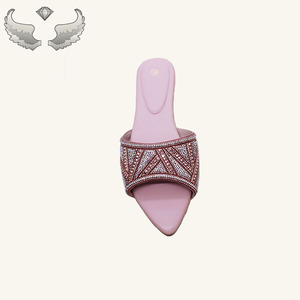High-quality Fashionable Rhinestone Outdoor Flat Sandals for Wholesale Lightweight and Casual Women's Sandals and slippers - Product Image 5