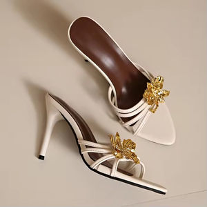 Sandalias Elegantes y Modernas 2026, Tacones Altos, Diseño Abierto, con Decoración de Flores Metálicas, para Mujer - Product Image 6