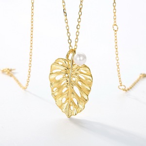 Exquisite High-End gebürstete Blatt Zirkon Anhänger Halskette Frauen Französisch <span class=keywords><strong>Retro</strong></span>-Stil S925 Silber vergoldet Choker Light Luxus - Product Image 2