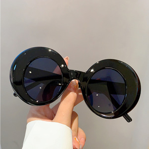 Finewell 5610 UV400, Gafas de Sol Redondas Extra Grandes de Moda, Estilo Vintage, Degradado Personalizado, Retro, para Hombre y Mujer, Novedad 2022 - Product Image 6