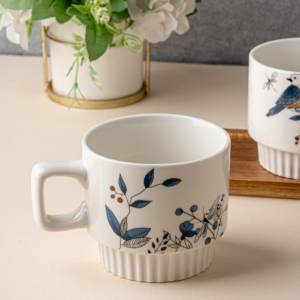 Taza de cerámica floral Taza de café hecha <span class=keywords><strong>a</strong></span> mano Diseño floral Taza de té Regalo para mujeres Regalo del Dí<span class=keywords><strong>a</strong></span> de <span class=keywords><strong>la</strong></span> madre - Product Image 6