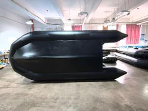 Bateau pneumatique en PVC de 4,5 m d'longueur et 0,9 mm d'épaisseur avec plancher en aluminium, bateau de pêche en PVC robuste pour 8 <span class=keywords><strong>à</strong></span> 10 personnes et moteur hors-bord - Product Image 2