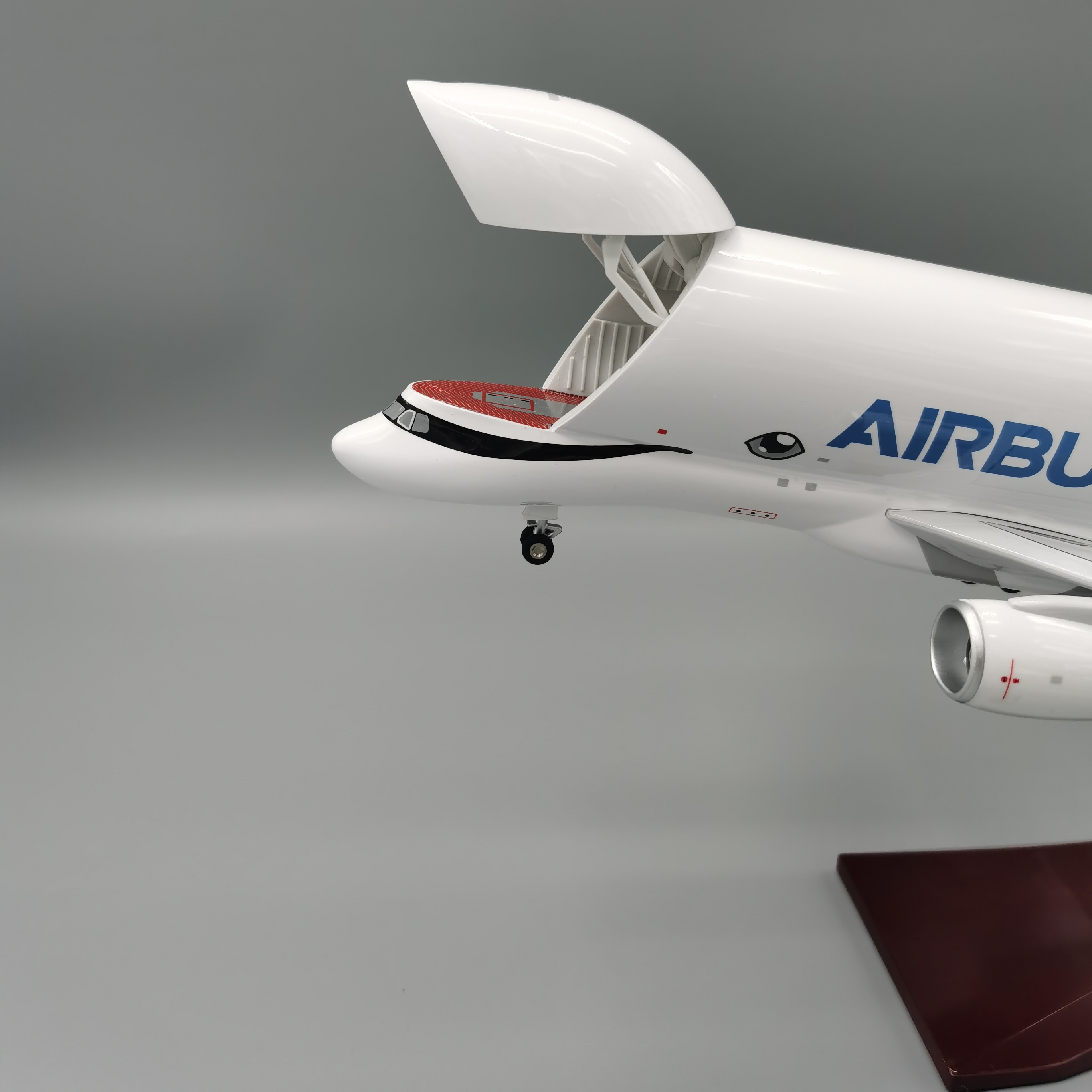 Airbus Beluga XL 1/150 Scale Model Aircraft - Art & Collectible