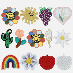 Nuevo Diseño de Parches Bordados a Mano con Flores, <span class=keywords><strong>Cactus</strong></span> y Arcoíris para Ropa, Sombreros y Telas, con Adhesivo Termoadhesivo - Product Image 1