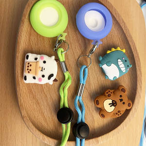 Collar de silicona para niños con 4 paquetes de correa de tapa de dibujos animados para <span class=keywords><strong>AirTag</strong></span>, cubierta protectora de longitud ajustable, accesorios de repuesto - Product Image 6