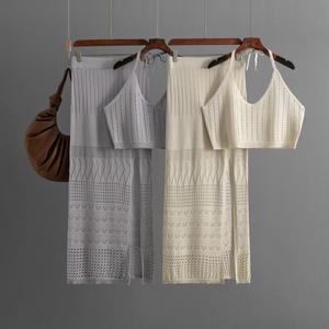 Nouvel ensemble deux pièces décontracté d'été pour femme, style européen et américain : débardeur court et jupe fourreau taille haute <span class=keywords><strong>amincissante</strong></span> à découpes et nœud - Product Image 2