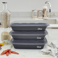 Boîtes à lunch rectangulaires en plastique jetables avec couvercles de rangement réutilisables pour l'emballage de plats à emporter