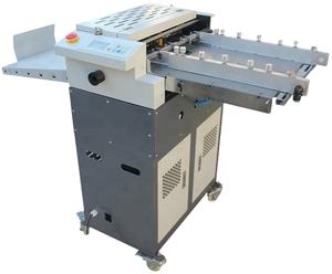 Máquina automática de puntuación de papel, perforadora de hoja de papel, perforadora de papel para cubierta de libro - Product Image 1