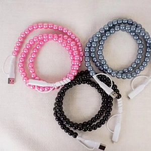 Cargador de cuentas de perlas USB tipo C de carga rápida 4 en <span class=keywords><strong>1</strong></span> de moda Rosa Blanco para computadora en venta - Product Image 2