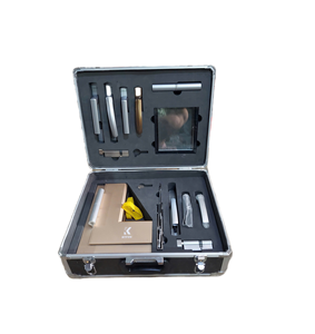 Valise en aluminium et contreplaqué multi-emplacements avec mousse personnalisée pour accessoires de quincaillerie de vitrage et valise d'échantillons de quincaillerie - Product Image 1