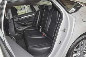 <span class=keywords><strong>2018</strong></span> usado Hon da <span class=keywords><strong>Accord</strong></span> 1,5 T 194 Vehículo de gasolina mediano Coche usado de cuatro puertas con cinco asientos de China - Product Image 6