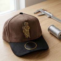 Casquette de baseball snapback à visière incurvée, personnalisée en gros, avec pendentif G5 Jésus en moissanite, étiquette métallique et broderie appliquée 3D, accessoires Gorra