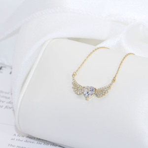 Collar de mujer vintage romántico con colgante de corazón y alas de amor, con circonita cuadrada de gota de aceite colorida y colgante de <span class=keywords><strong>tarot</strong></span> de <span class=keywords><strong>estrella</strong></span> creciente - Product Image 6