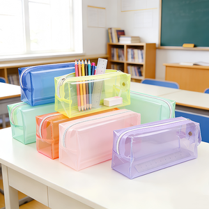 Bolsa de Almacenamiento Impermeable con Cierre de PVC Transparente con Dibujos Animados Personalizados, Bolsa de Papelería Escolar, Estuche de Lápices Kawaii para Niñas - Product Image 4