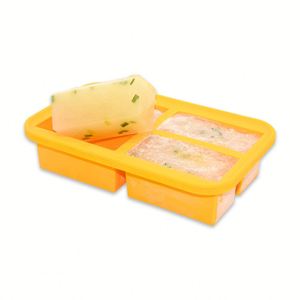 Bac à glaçons en silicone extra large sans BPA à 4 cavités pour bouillons et sauces, portions de 1 tasse, avec couvercle - Product Image 1