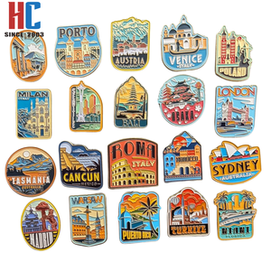 Spilla smaltata personalizzata in metallo placcato oro, stile moderno, a tema <span class=keywords><strong>Milano</strong></span> Italia, souvenir di viaggio, con colori personalizzabili, produzione da 20 anni - Product Image 6