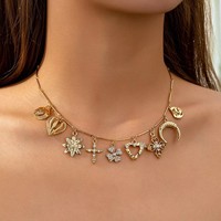 Accessoires Qingdao Comiya : Breloque en alliage en forme de fer à cheval, chapeau en jean, bottes en jean, nœud en forme de cœur, bambou charmant, pendentif multiple