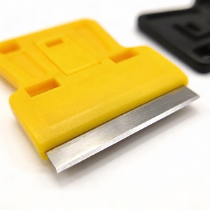Mini grattoir à colle pour le nettoyage des autocollants de voiture en céramique, des films vinyle et des films teintés pour four - Product Image 2
