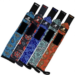 Bandes de poignet antidérapantes en polyester et coton de haute qualité avec fermeture auto-agrippante pour la musculation, le powerlifting et les entraînements de force - Product Image 1