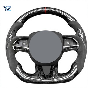 Volante Deportivo <span class=keywords><strong>de</strong></span> <span class=keywords><strong>Fibra</strong></span> <span class=keywords><strong>de</strong></span> <span class=keywords><strong>Carbono</strong></span> YZ American Muscle con Calefacción y Pantalla LED para Dodge Ram Charger Srt Challenger Hellcat 2015-2024 - Product Image 6