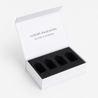 Boîte cadeau rigide de luxe personnalisée avec insert en mousse prédécoupé, logo personnalisé, matériaux recyclés, emballage en papier kraft écologique