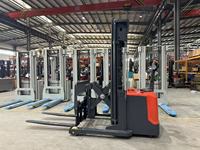Chariot élévateur à fourche électrique 1,5T (à ciseaux) avec hauteur de levage de 3m à 4,5m