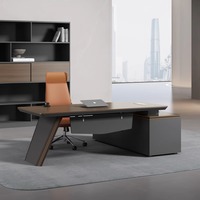 Ensemble de bureau et de chaises de direction modernes pour directeurs présidents superviseurs avec panneau en bois