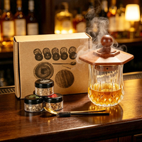 Kit de fumage portable 4-en-1 pour copeaux de bois, infuseur à fumée, kit de fumage pour cocktails avec torche, accessoire de bar pour le camping et la randonnée