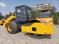 Compacteur vibrant à tambour unique CLG6612E de 12 tonnes, qualité fiable, avec moteur importé pour le compactage sur chantier