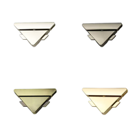 Sacs Accessoires de quincaillerie Sac à main Décoration Serrures à pression Fermoirs de fermeture de sac Serrure à trois angles en métal pour sac à main