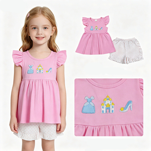 Nouvel Arrivage Ensemble Court pour Fillettes avec Broderie Pastèque, Haut Tunique à Manches Volantées Rayées et Short en Coton Rouge Décontracté - Product Image 5