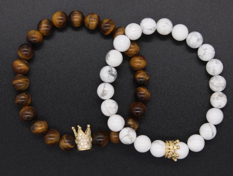 Occhio di tigre pietra e howlite